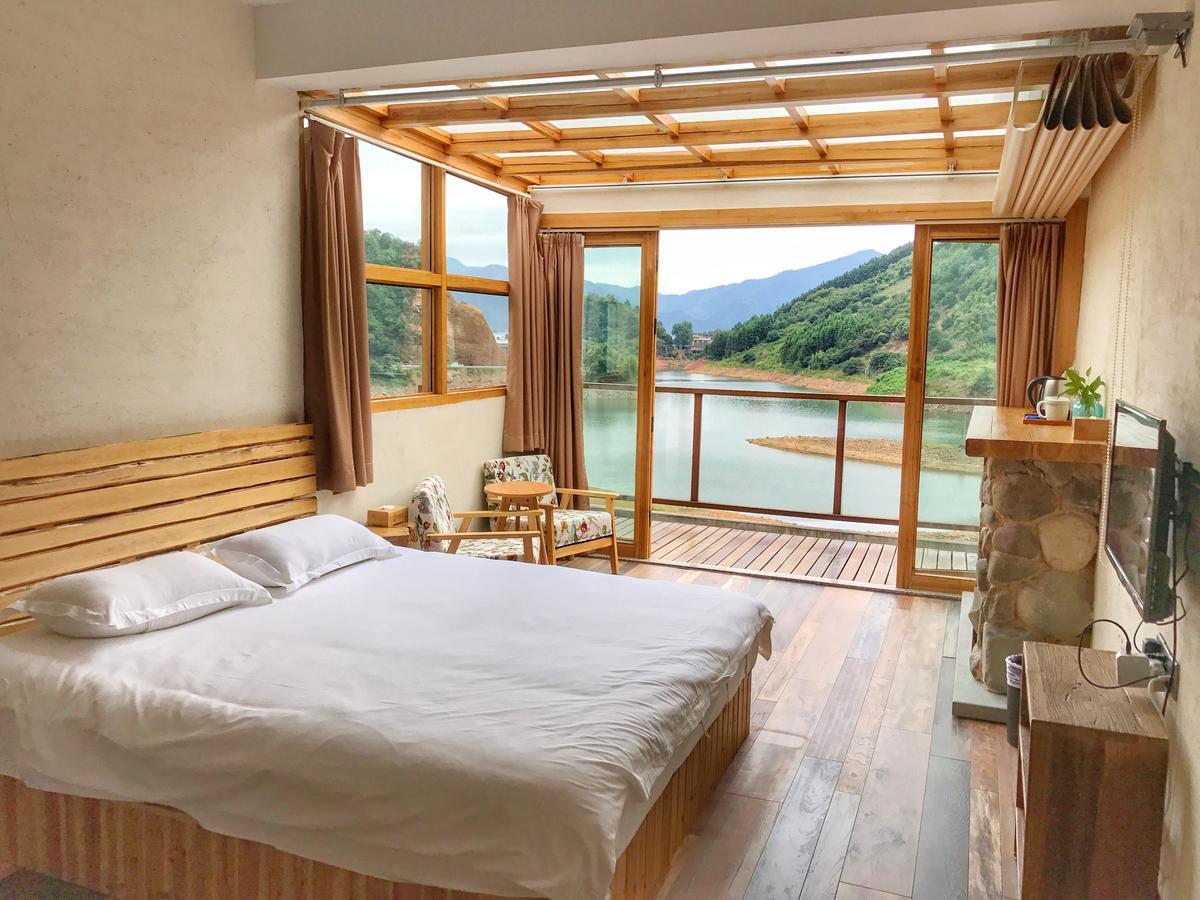 The Lake View Deyishe Resort In Thousand Island Lake Qianwu المظهر الخارجي الصورة
