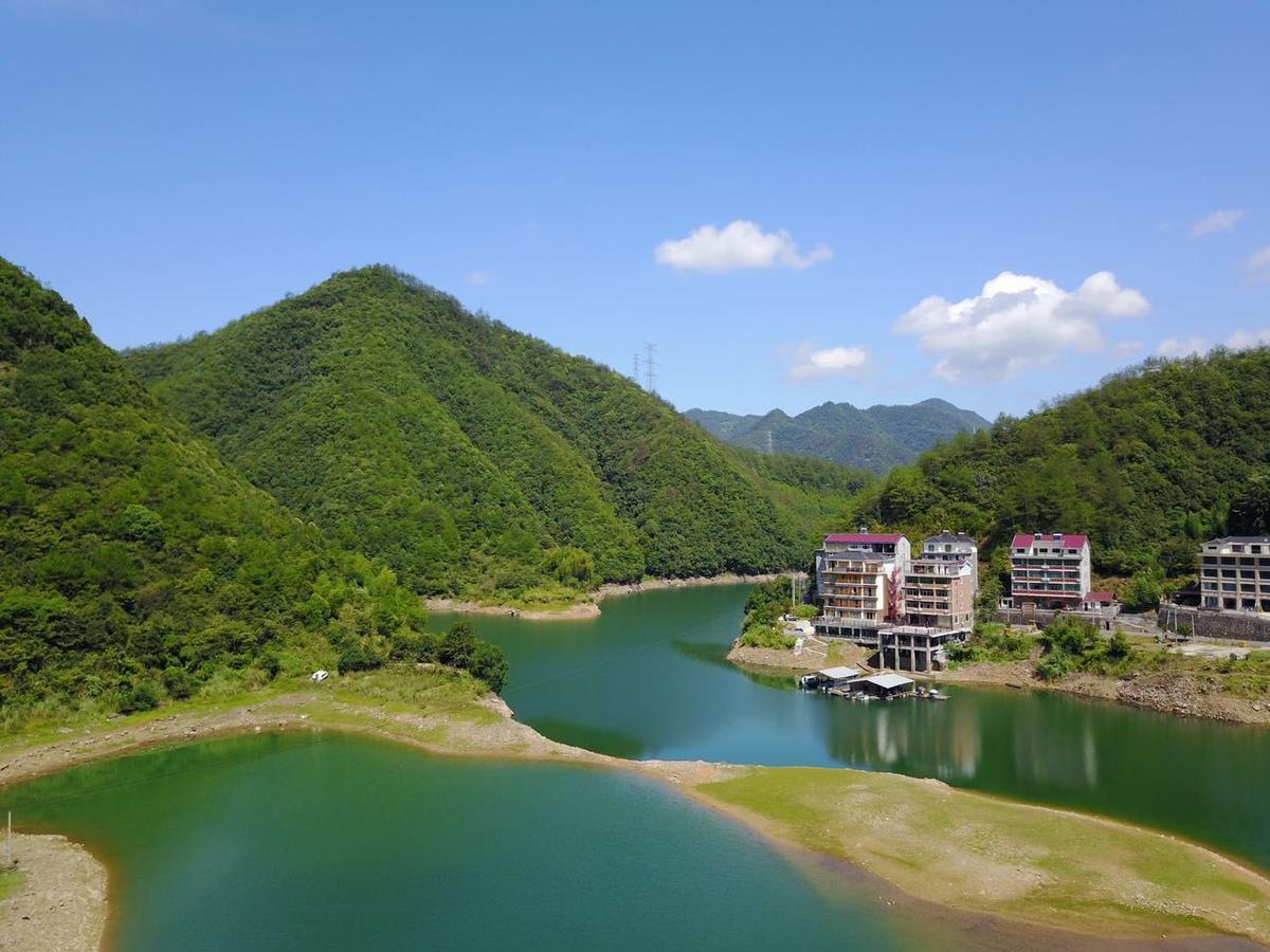 The Lake View Deyishe Resort In Thousand Island Lake Qianwu المظهر الخارجي الصورة
